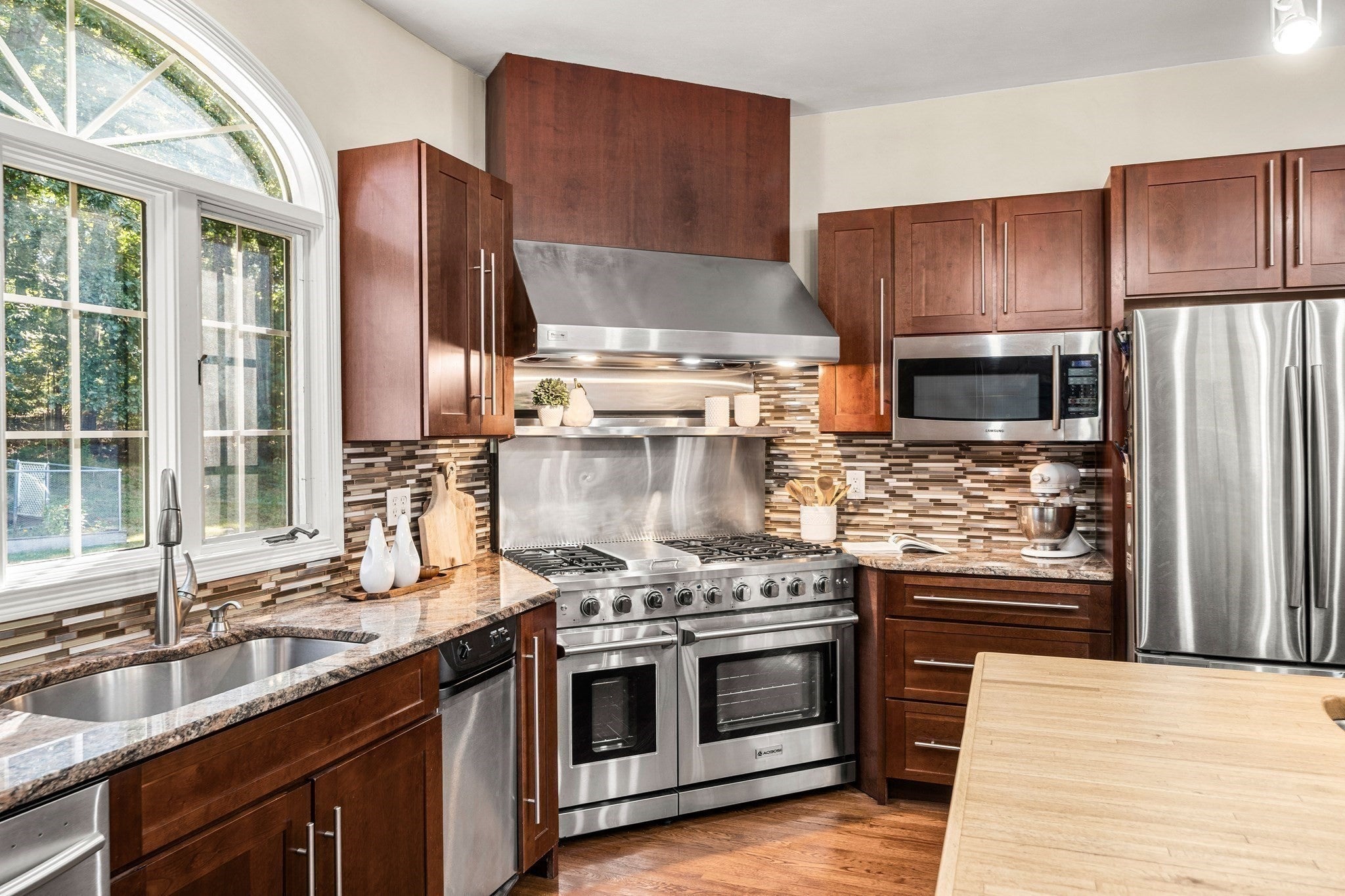 1204 Broadway, Haverhill, MA, 1204 Broadway, Haverhill, MA Photo #3