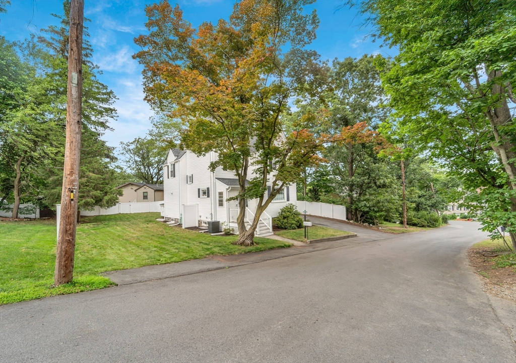 3 Highet Ave