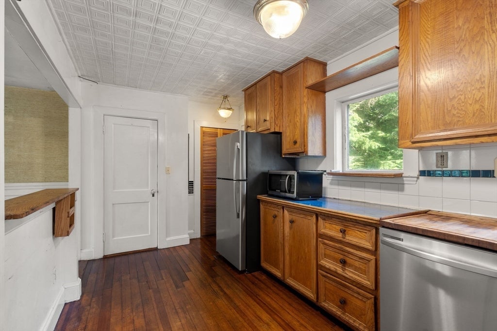 50 Brewster Road, Newton, MA Photo #11