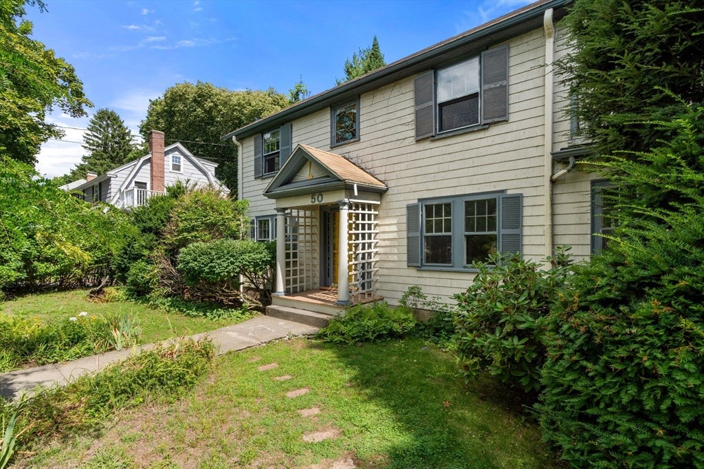 50 Brewster Road