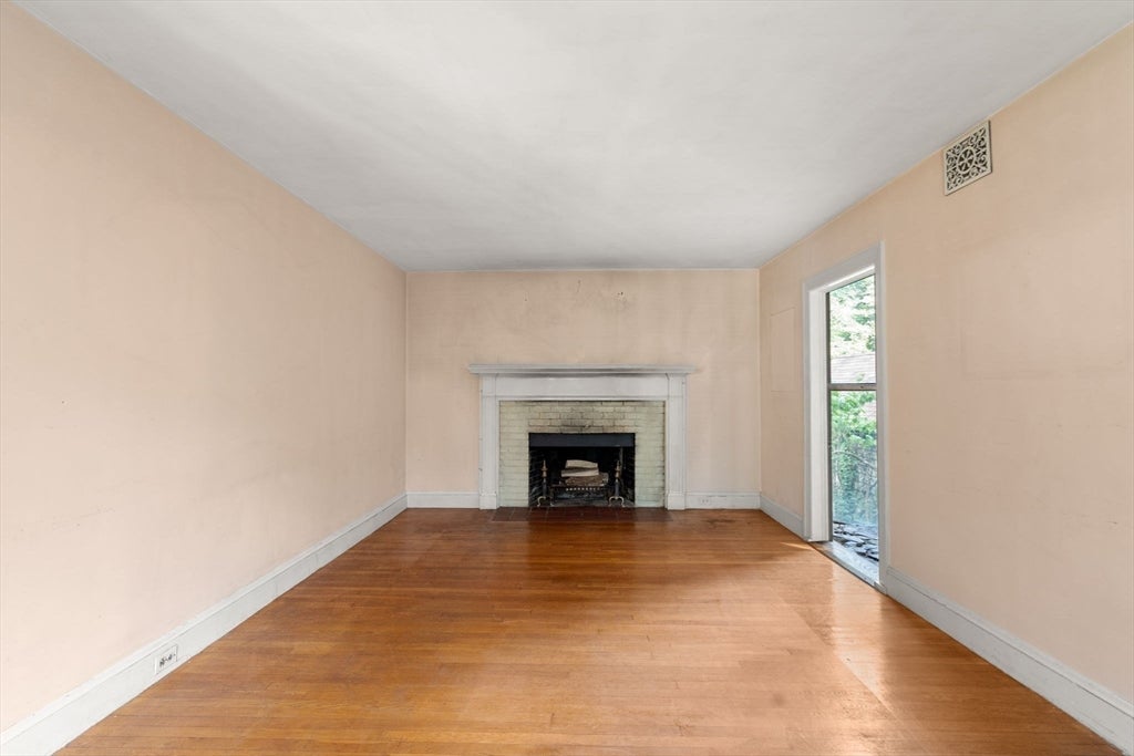 50 Brewster Road, Newton, MA Photo #13