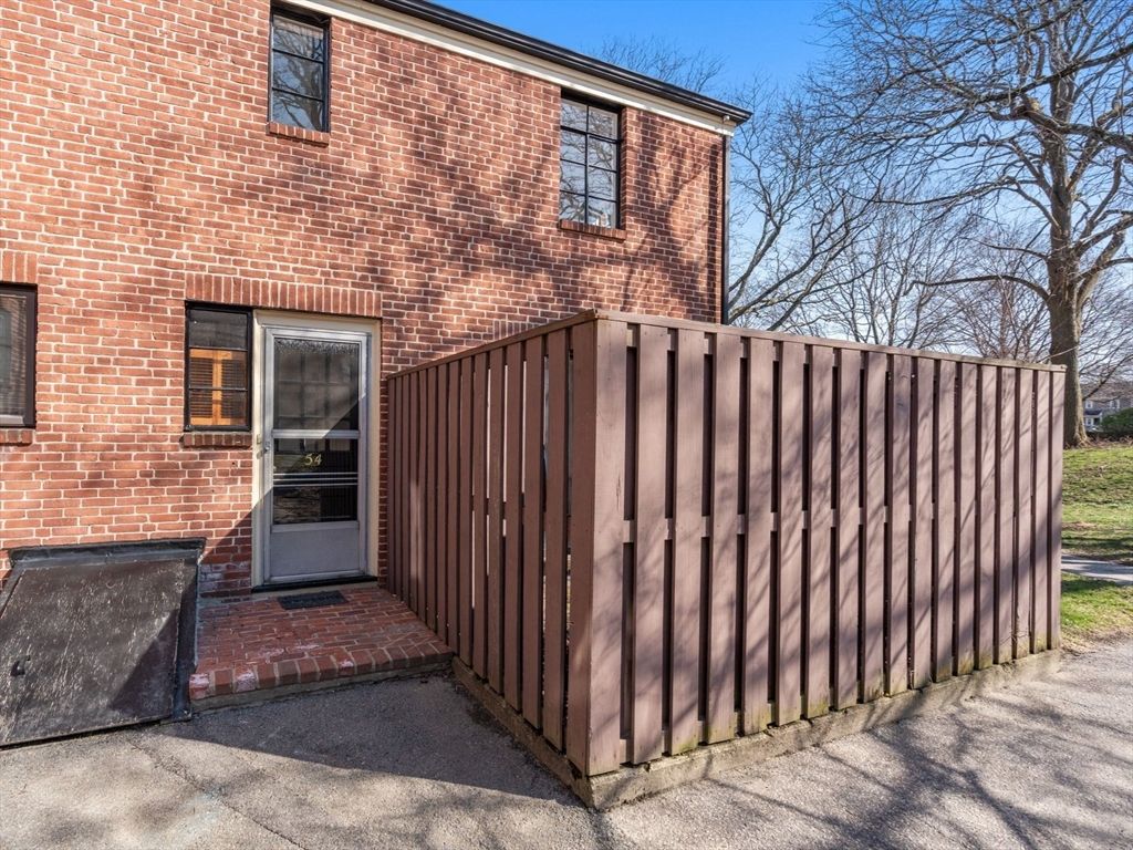 Photo of 54 Grant Ave #54, Watertown, MA 02472 (MLS # 73503112)