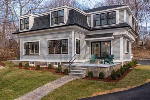 7 Colburn Street Gloucester MA 01930