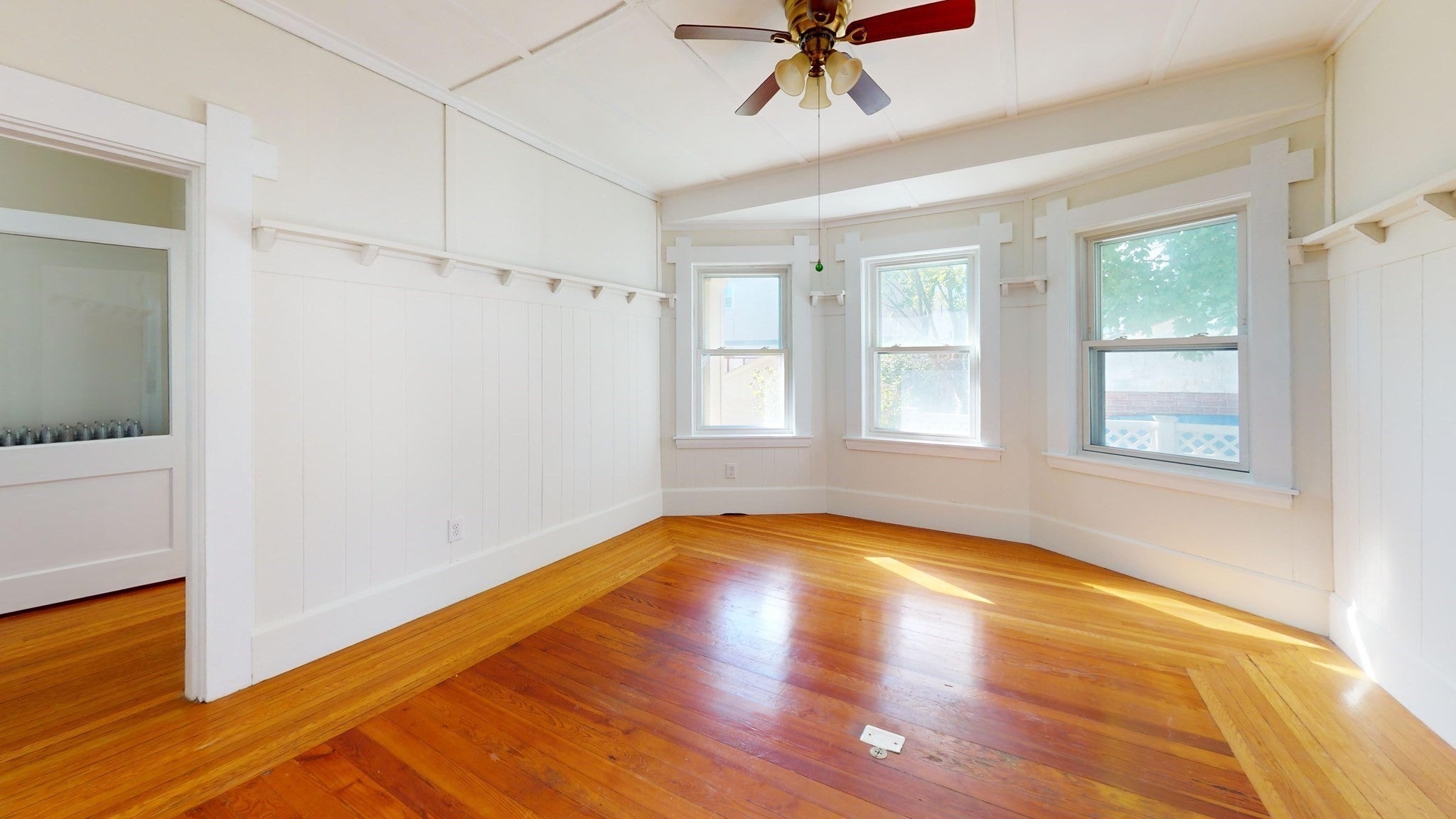 81 Bellevue Ave, Winthrop, MA Photo #6