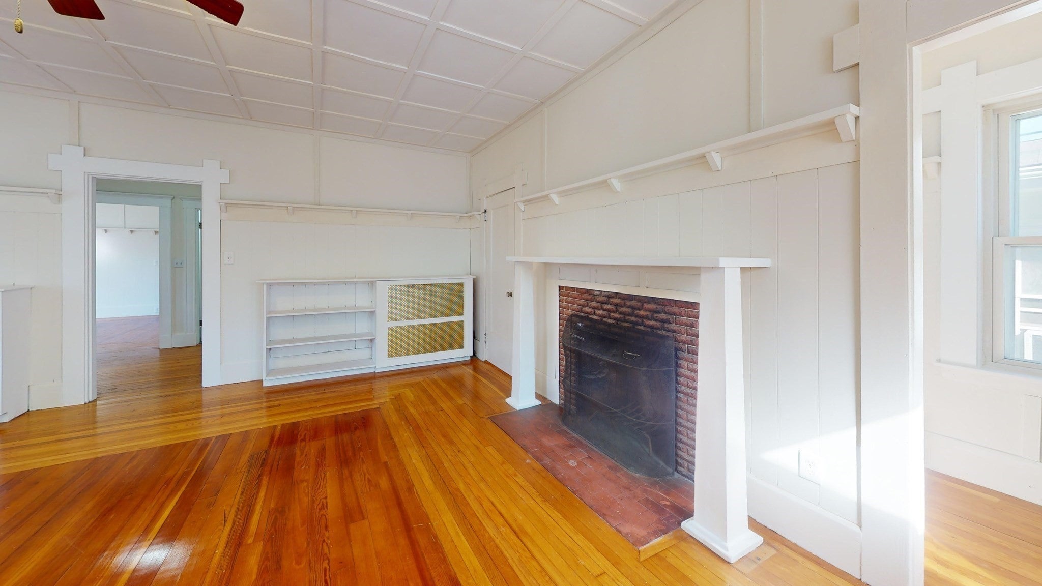 81 Bellevue Ave, Winthrop, MA Photo #3