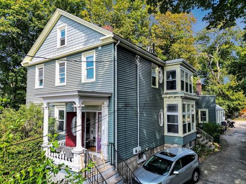 22 Bellevue St Boston MA 02132
