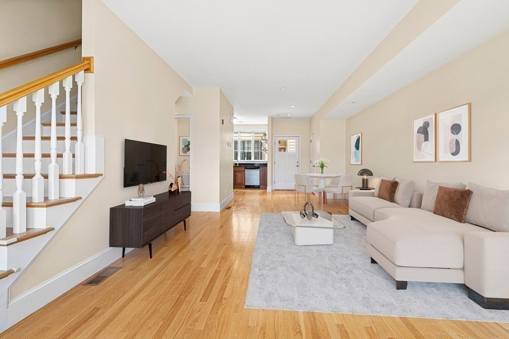 93 E Central St 14