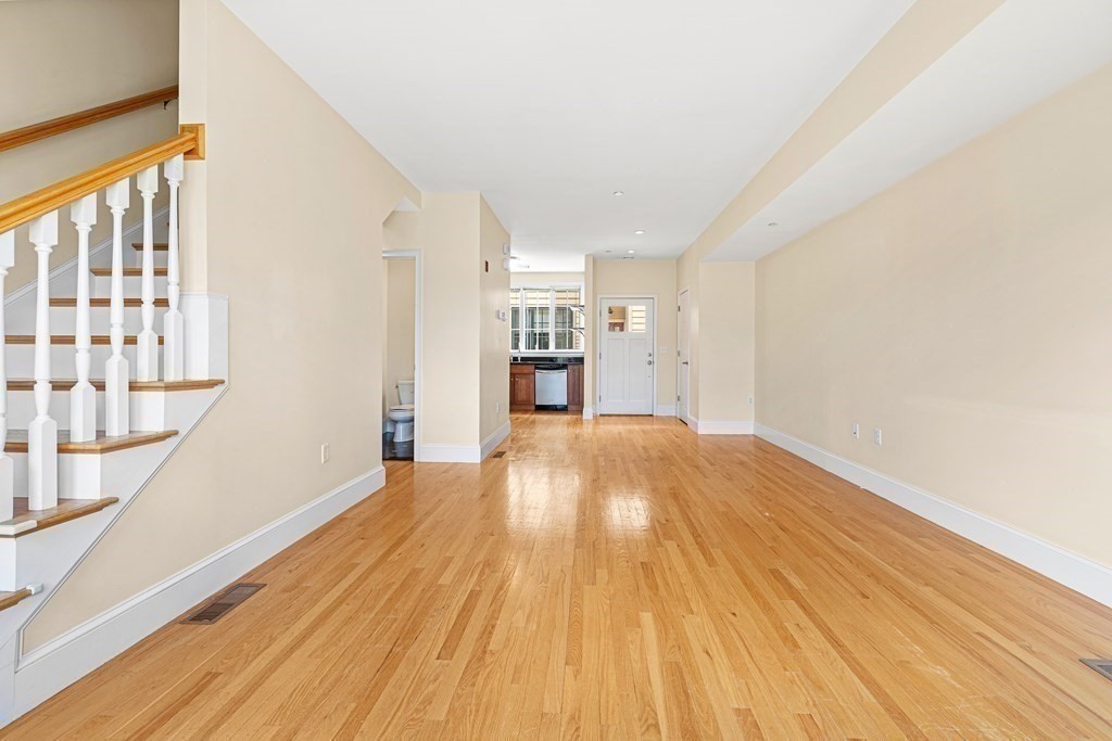 93 E Central St 14