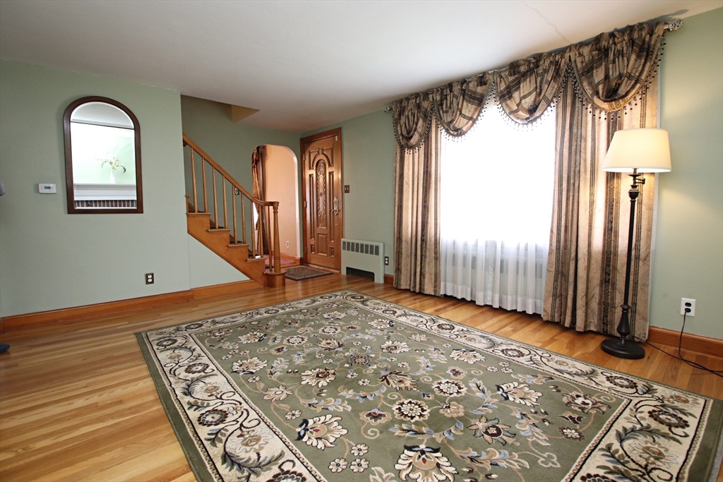 86 Farrell Road, Lynn, MA Photo #3