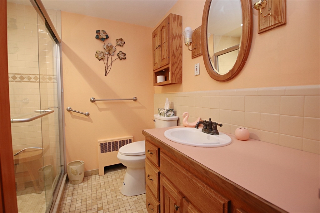 86 Farrell Road, Lynn, MA Photo #16