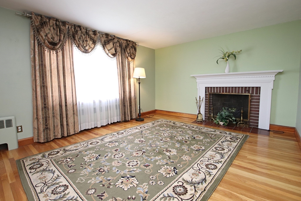 86 Farrell Road, Lynn, MA Photo #4
