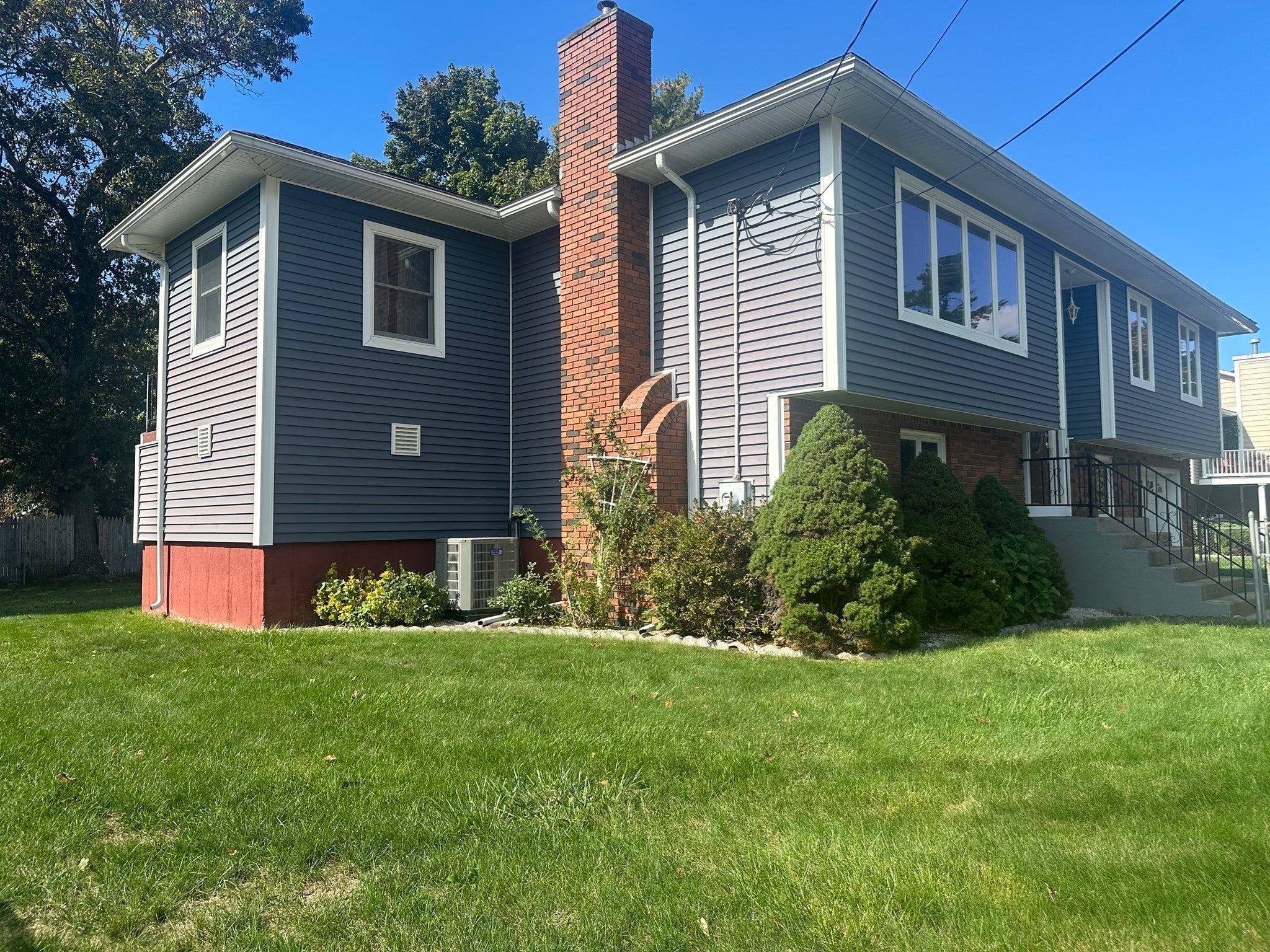 55 Summer Ave, Ludlow, MA, 55 Summer Ave, Ludlow, MA Photo #2