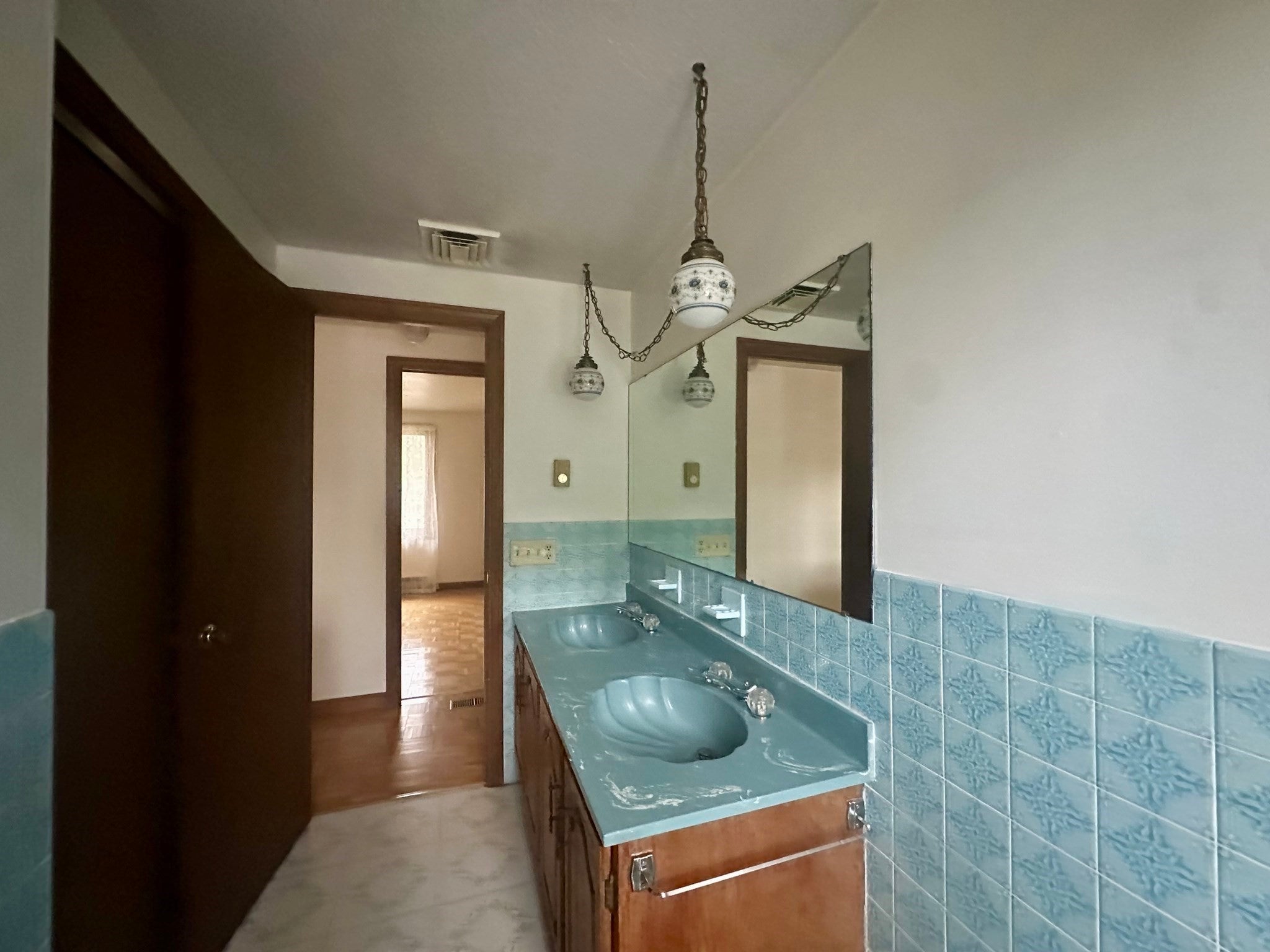55 Summer Ave, Ludlow, MA, 55 Summer Ave, Ludlow, MA Photo #19