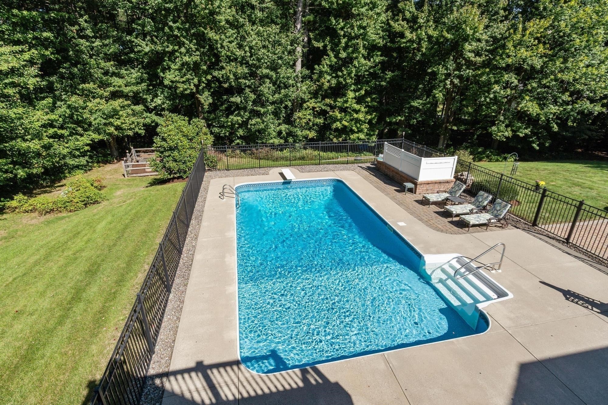 4 Samuels Ln, Sterling, MA Photo #30