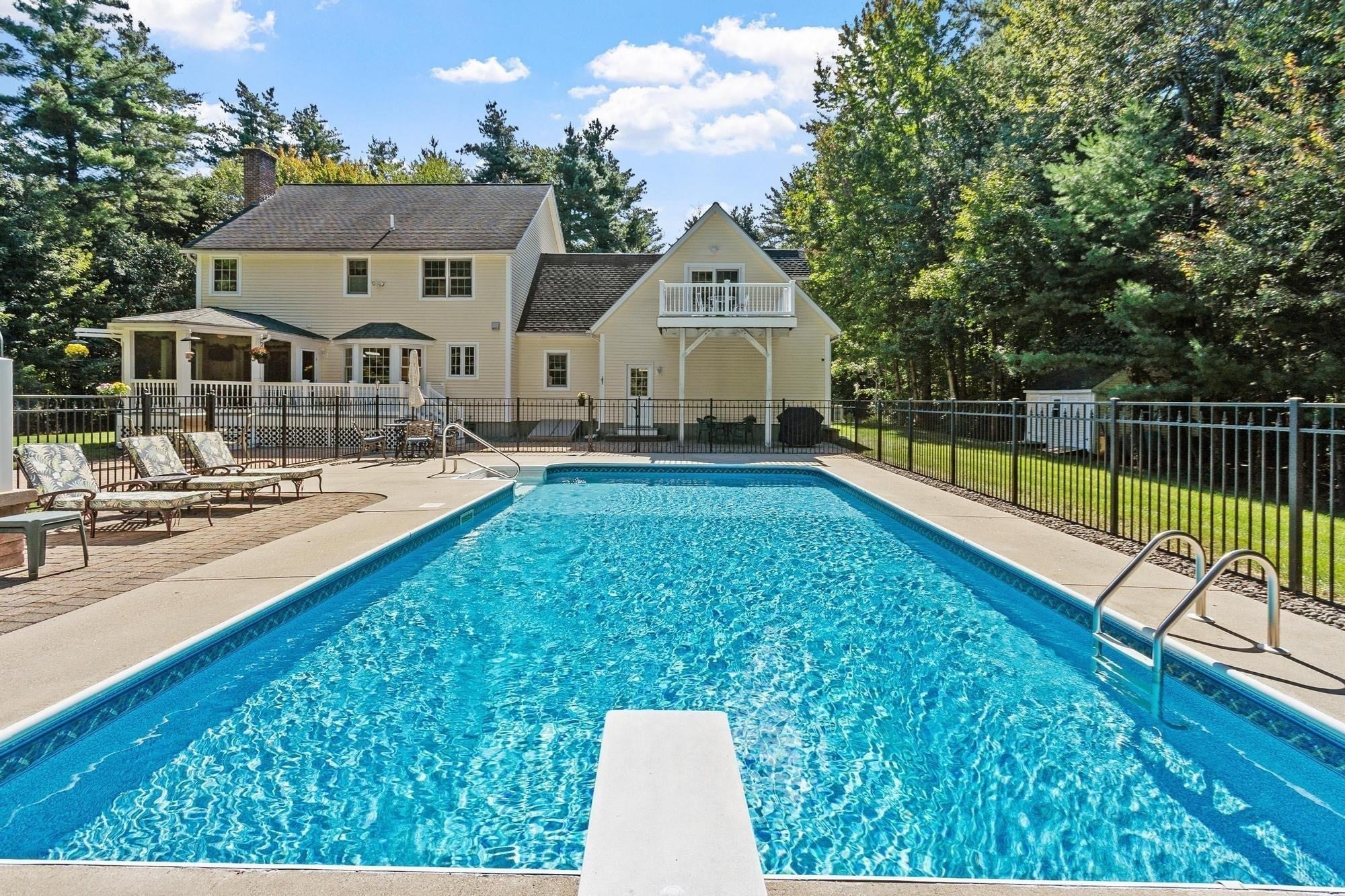 4 Samuels Ln, Sterling, MA Photo #38