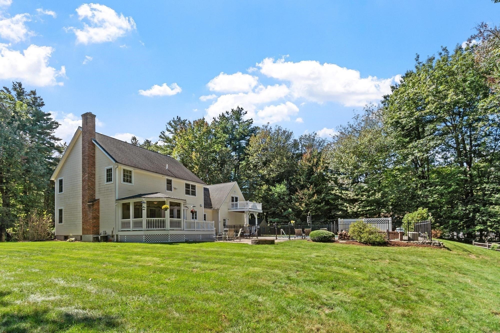 4 Samuels Ln, Sterling, MA Photo #36
