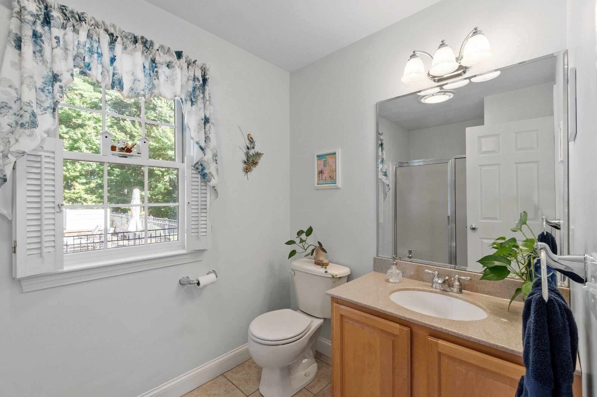 4 Samuels Ln, Sterling, MA Photo #17