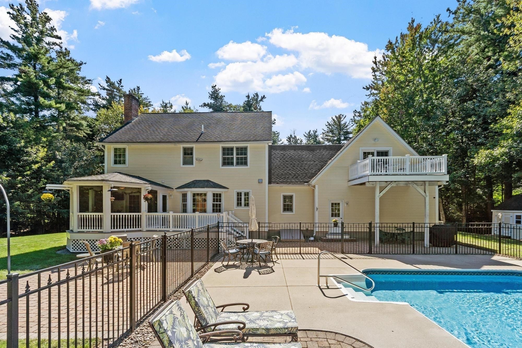 4 Samuels Ln, Sterling, MA Photo #37