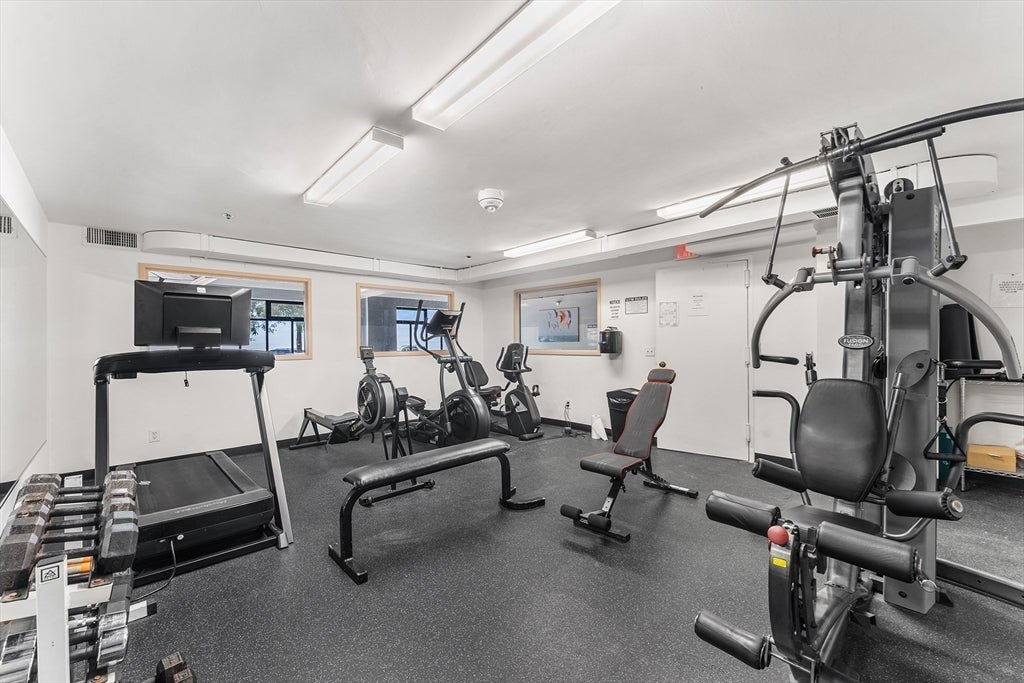 510 Revere Beach Boulevard #1008, Revere, MA Photo #27