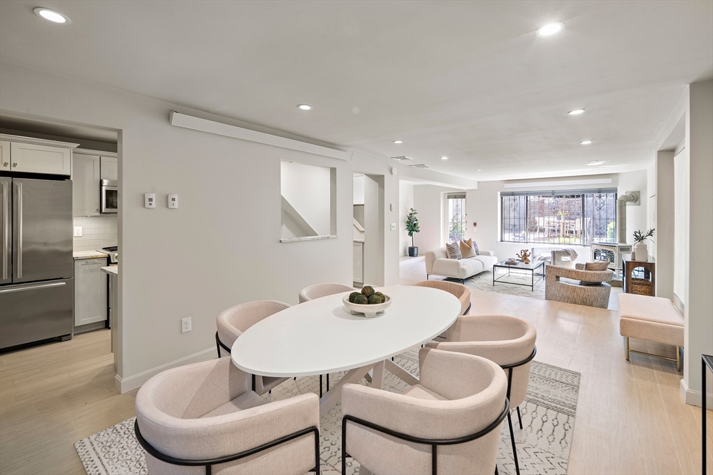 12 Concord Square 1