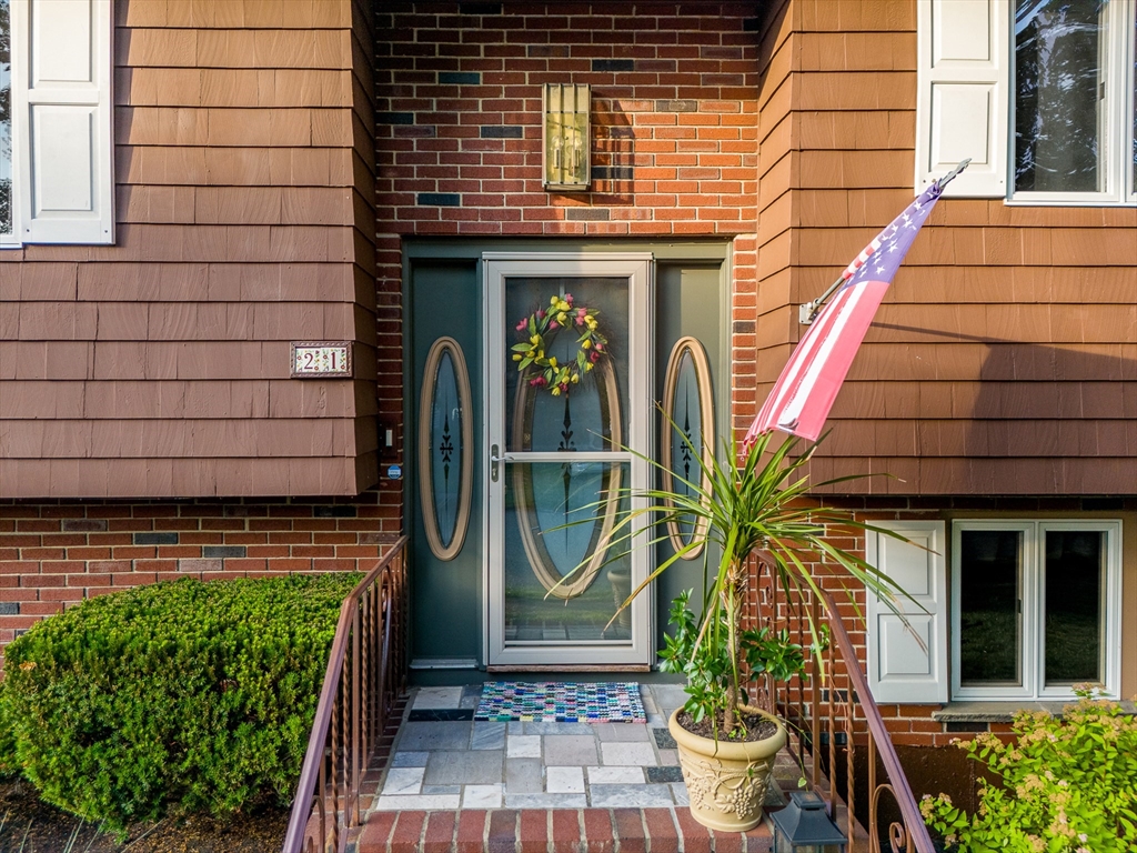 21 Joyce Rd