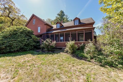 147 Shirley Street Pepperell MA 01463