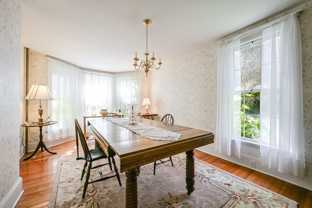 Pepperell, Massachusetts 01463, United States, 4 Bedrooms Bedrooms, ,2 BathroomsBathrooms,Residential,Pending,216693