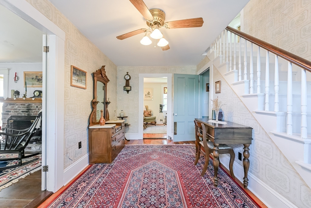 Pepperell, Massachusetts 01463, United States, 4 Bedrooms Bedrooms, ,2 BathroomsBathrooms,Residential,Pending,216693