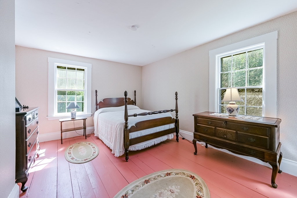 Pepperell, Massachusetts 01463, United States, 4 Bedrooms Bedrooms, ,2 BathroomsBathrooms,Residential,Pending,216693