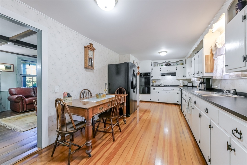 Pepperell, Massachusetts 01463, United States, 4 Bedrooms Bedrooms, ,2 BathroomsBathrooms,Residential,Pending,216693