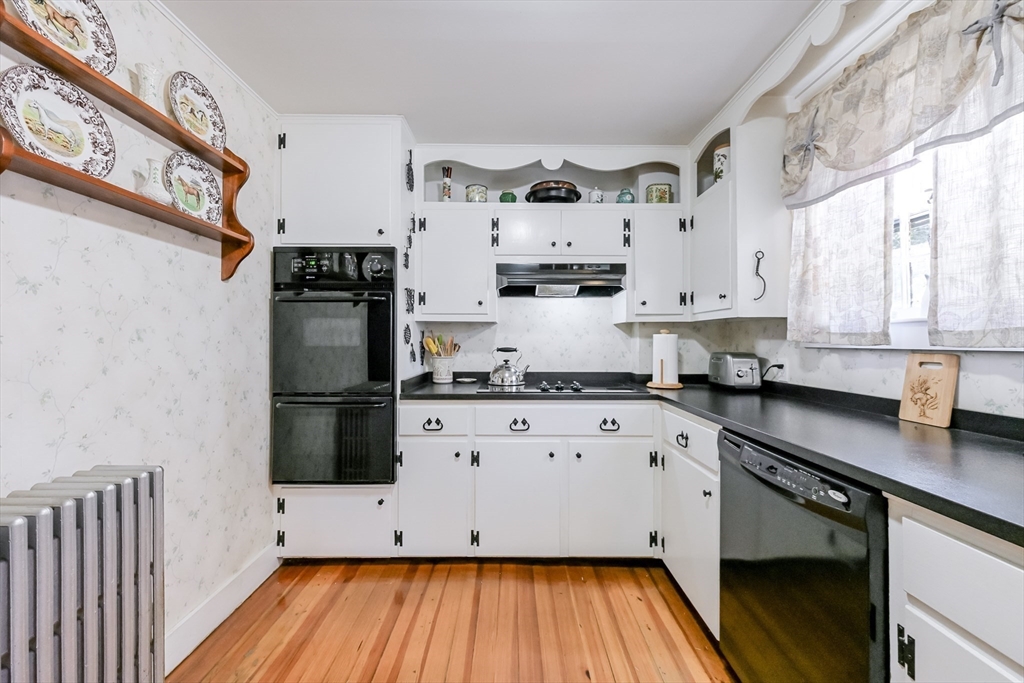 Pepperell, Massachusetts 01463, United States, 4 Bedrooms Bedrooms, ,2 BathroomsBathrooms,Residential,Pending,216693