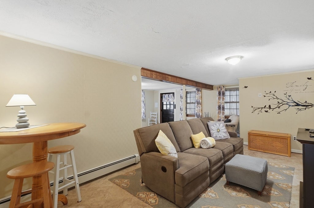 21 Oakwood Ave, Saugus, MA, 21 Oakwood Ave, Saugus, MA Photo #26