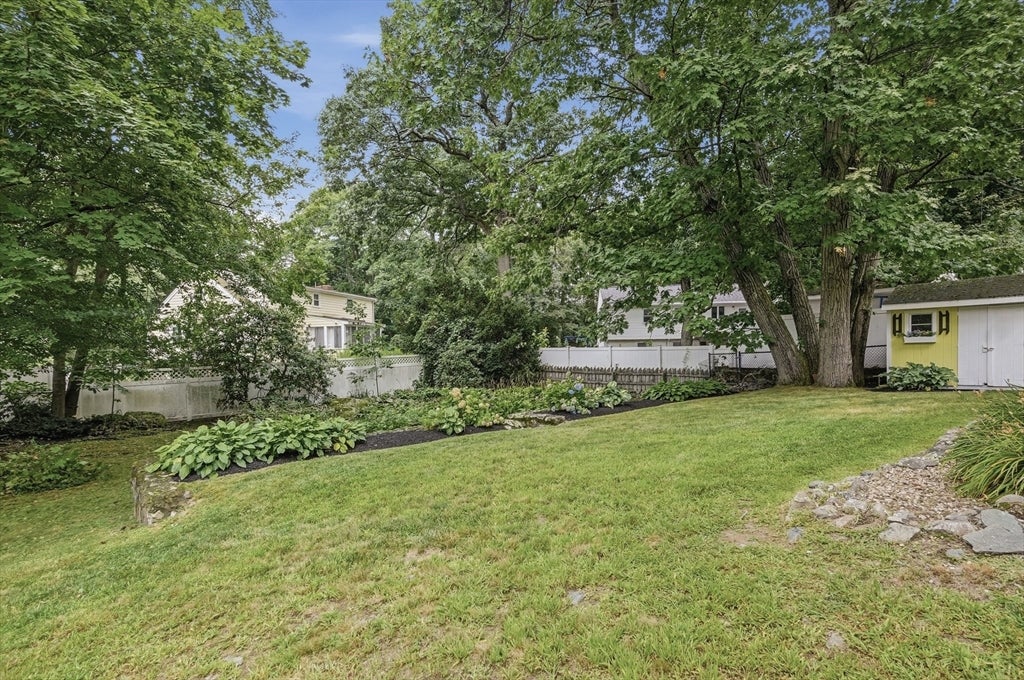 21 Oakwood Ave, Saugus, MA, 21 Oakwood Ave, Saugus, MA Photo #42