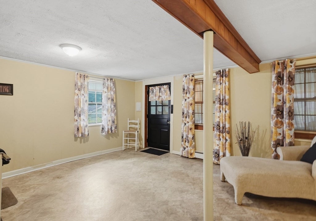 21 Oakwood Ave, Saugus, MA, 21 Oakwood Ave, Saugus, MA Photo #27