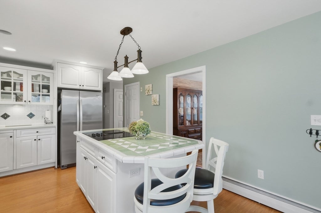 21 Oakwood Ave, Saugus, MA, 21 Oakwood Ave, Saugus, MA Photo #6