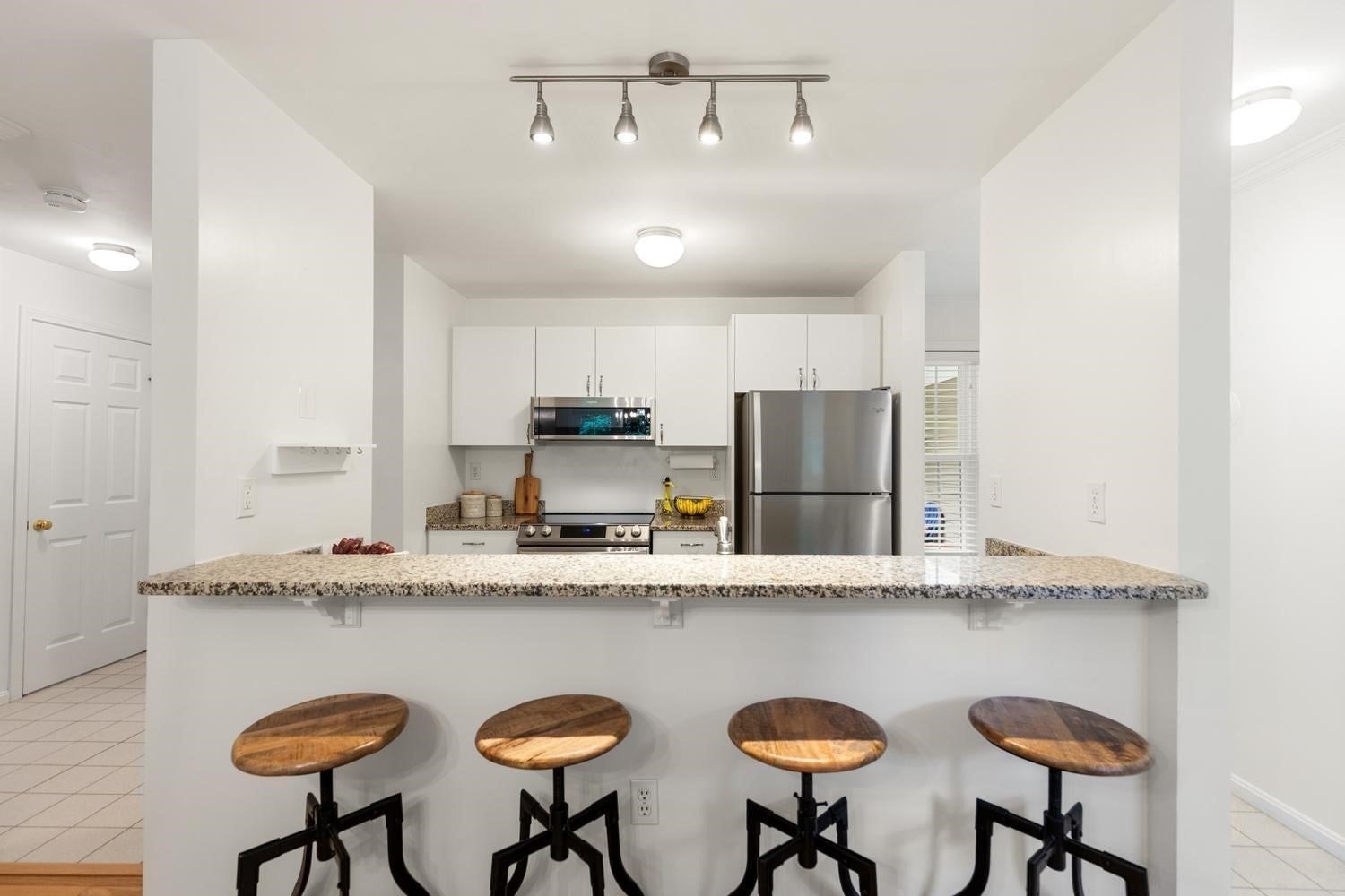 14 N Commons #C, Lincoln, MA Photo #17