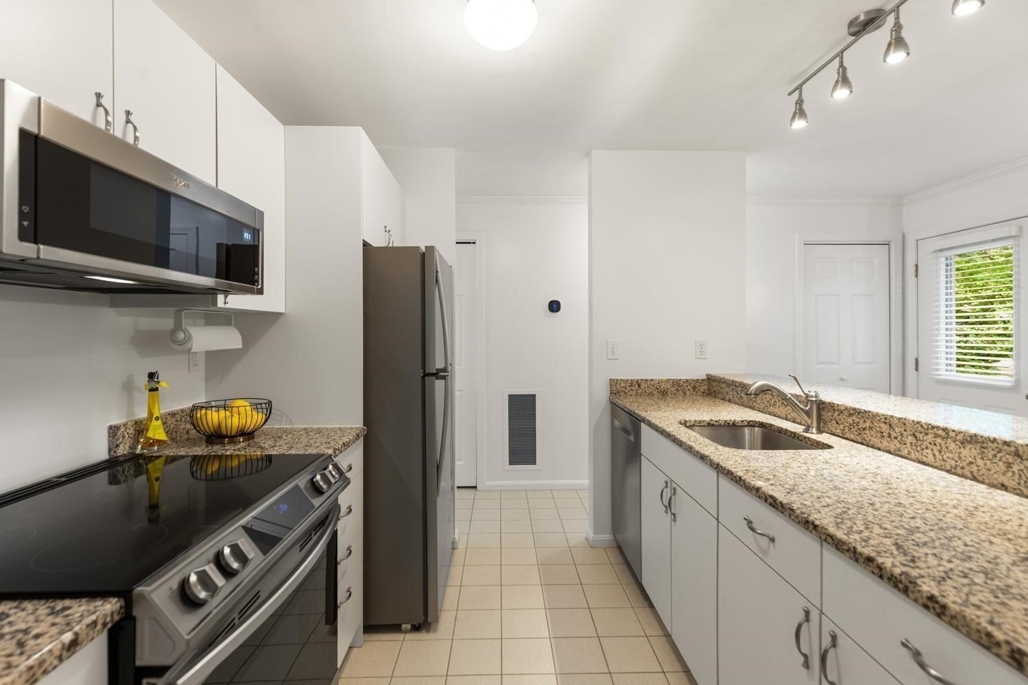 14 N Commons #C, Lincoln, MA Photo #19