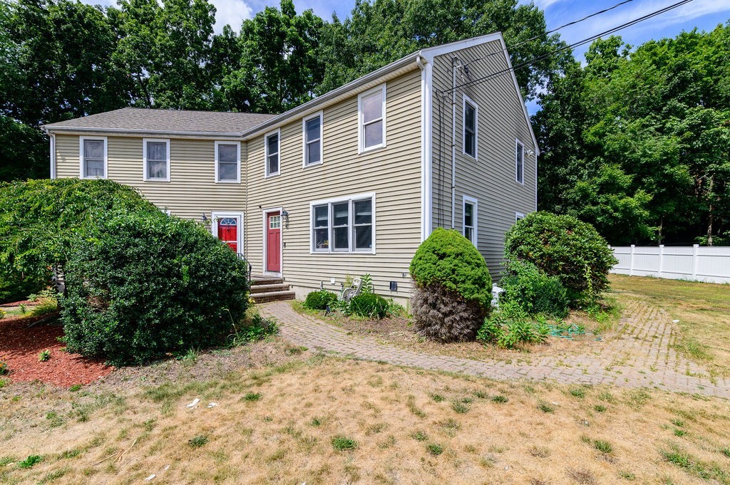 45 Edge Hill Dr 45