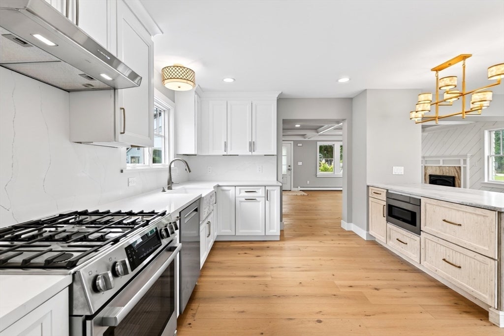 10 Vesper Ave, Falmouth, MA Photo #12