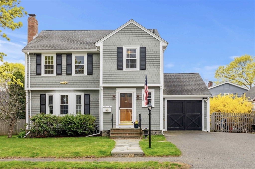 23 Sevinor Rd