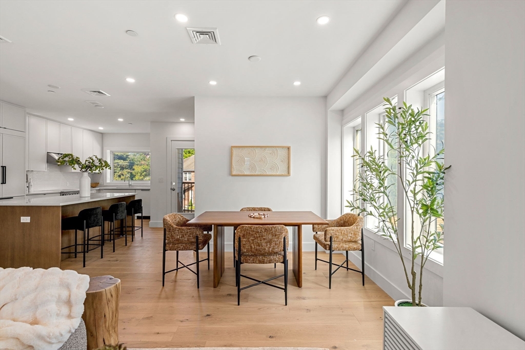 106 River Street 18