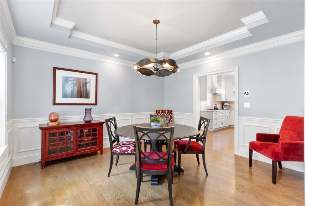 24 Pine Knoll Rd