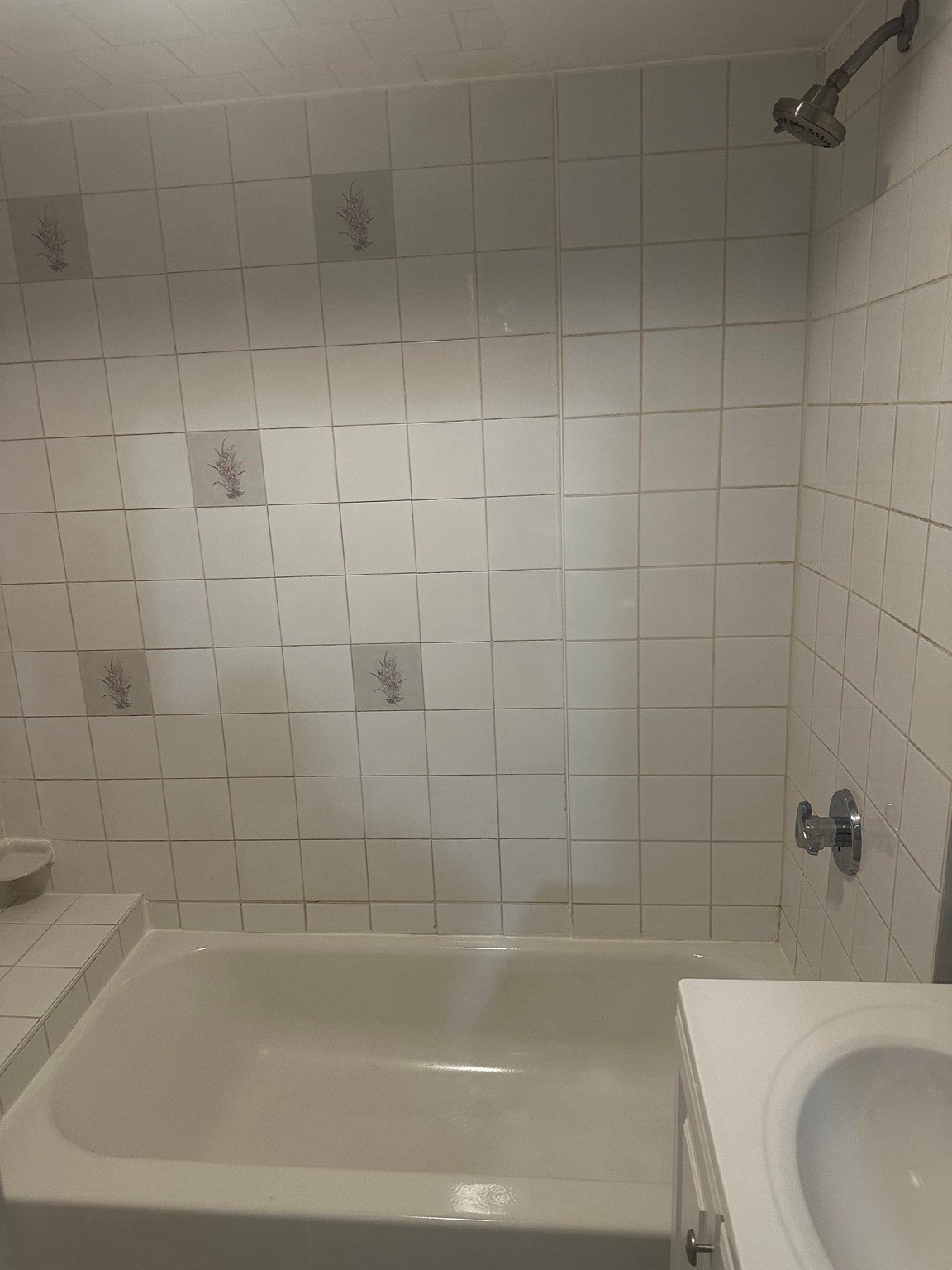 44 Trescott ST #1, Taunton, MA Photo #4