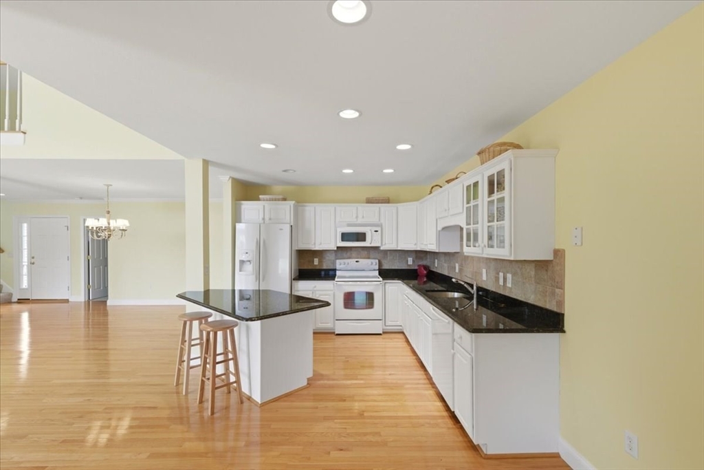 3 Periwinkle Ct #3, Bourne, MA, 3 Periwinkle Ct #3, Bourne, MA Photo #10