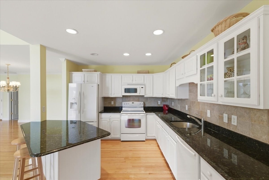 3 Periwinkle Ct #3, Bourne, MA, 3 Periwinkle Ct #3, Bourne, MA Photo #11