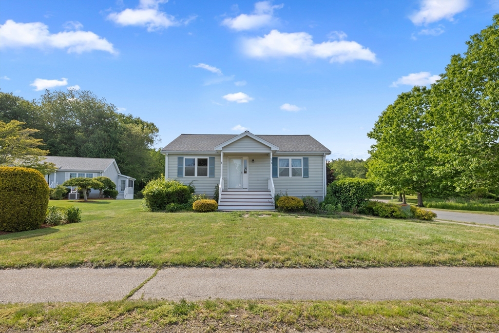 90 Crystal Water Dr 90