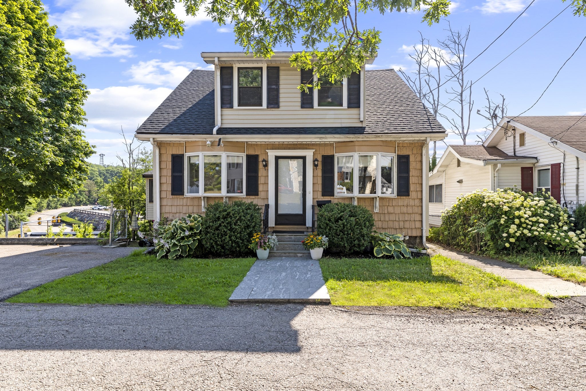 35 Perkins ST