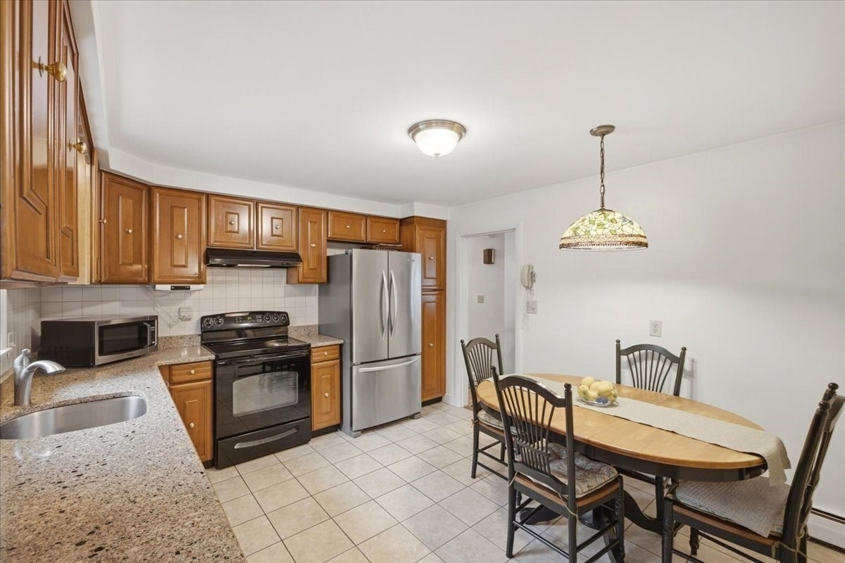 150 Scott Circle, Dedham, MA, 150 Scott Circle, Dedham, MA Photo #7