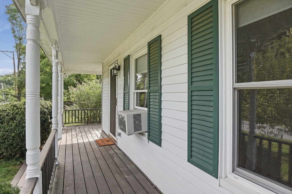 14 Carr Street, Sutton, MA, 14 Carr Street, Sutton, MA Photo #3