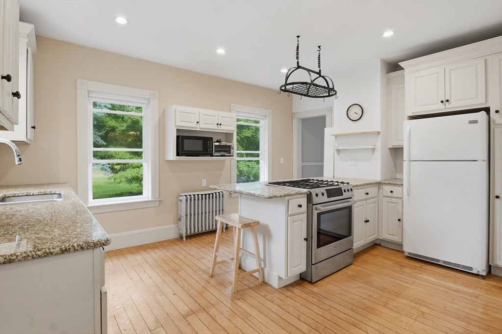 14 Carr Street, Sutton, MA, 14 Carr Street, Sutton, MA Photo #11